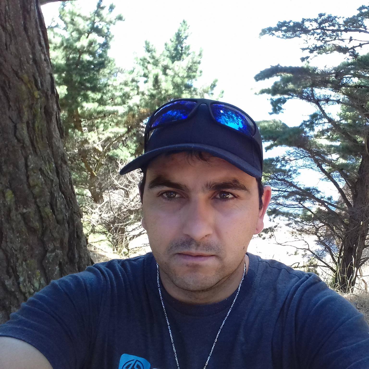 <em>Jorge S.</em>